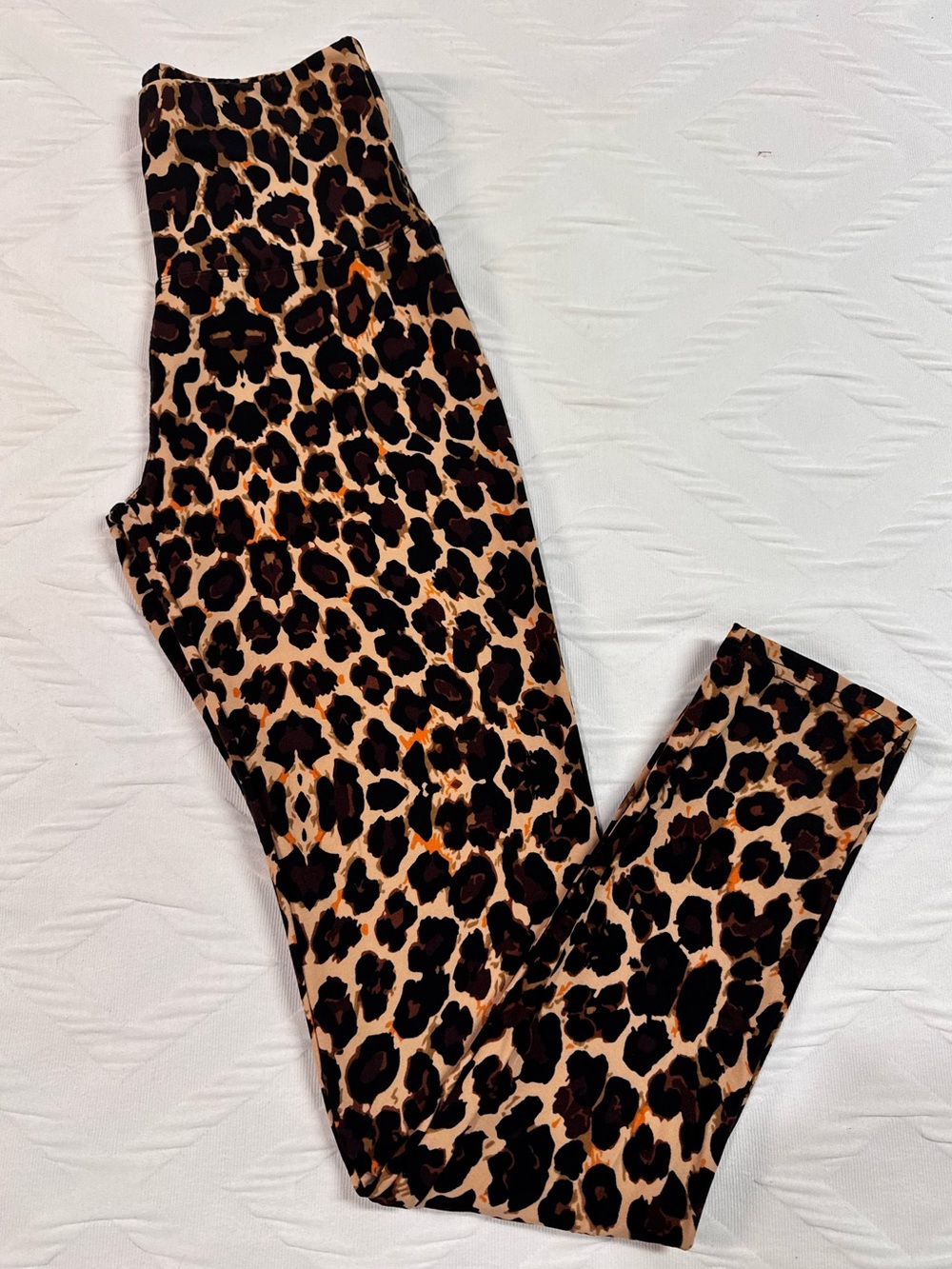 High-Rise Leopard Leggings in Tan & Black NWT